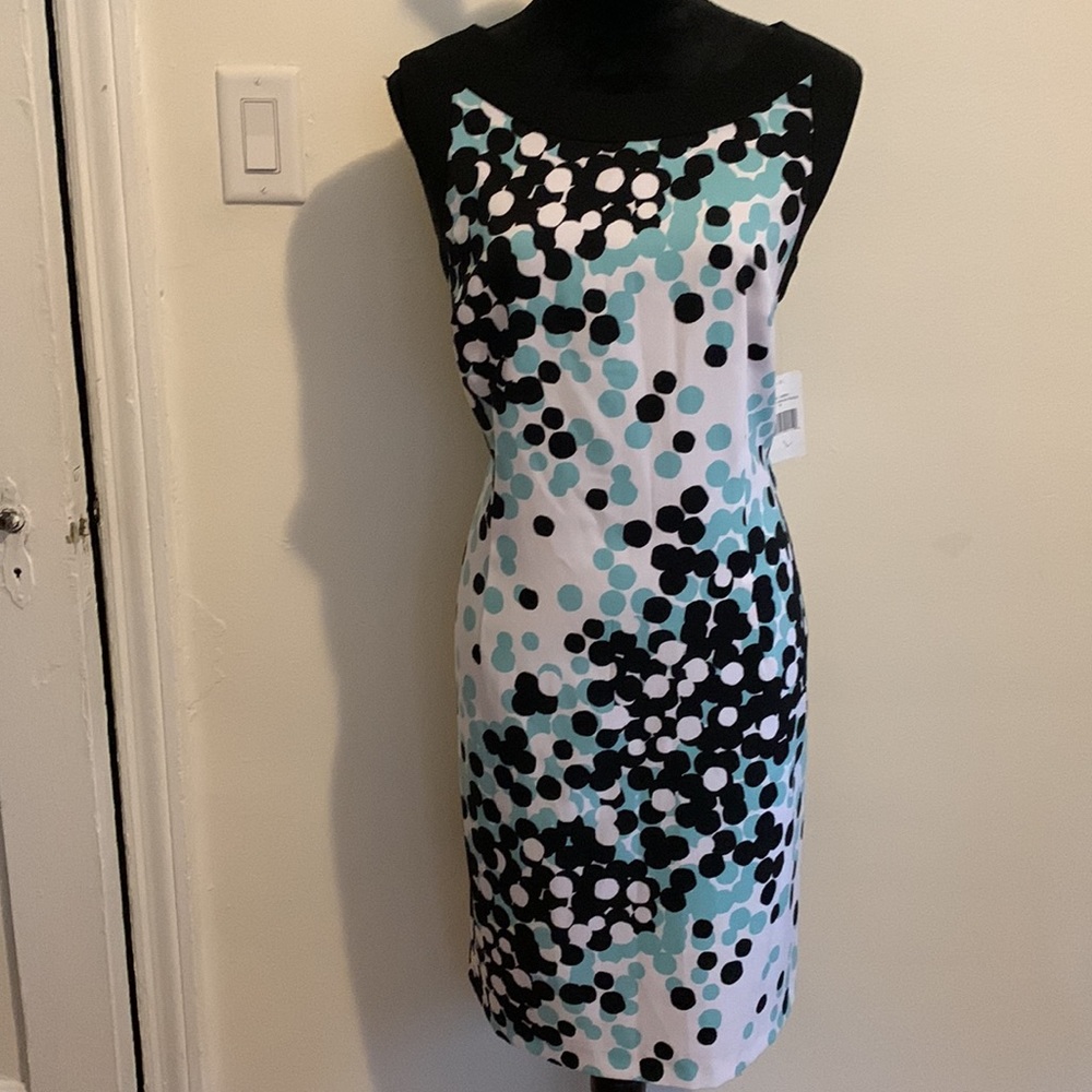 COPY - Ronnie Nicole Shift Dress - Picture 3 of 8